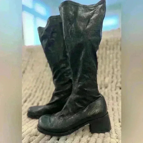 Italian Fitted Black Tall  Boots - Picture 2 of 11